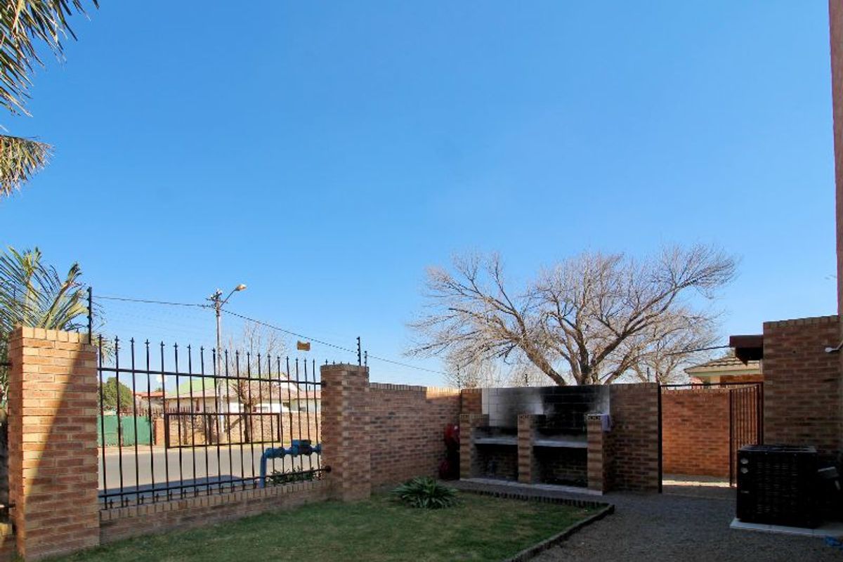 Property development for sale in Kempton Park- leviticus complex - Photo 2
