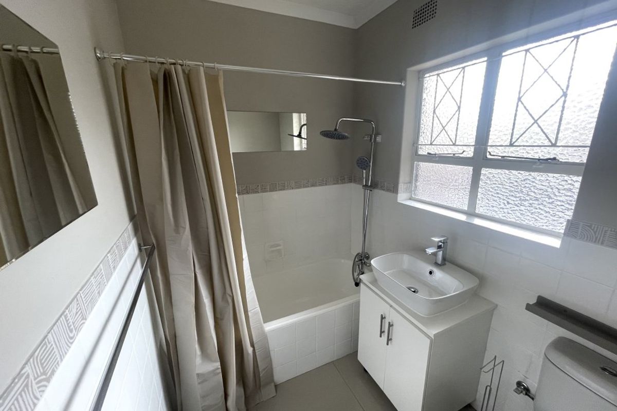 1 Bedroom Apartment in Edenvale Central - Photo 5