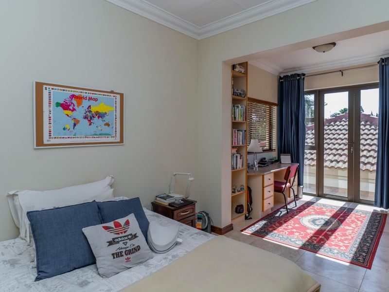 Welcome to a Masterpiece. - Photo 9