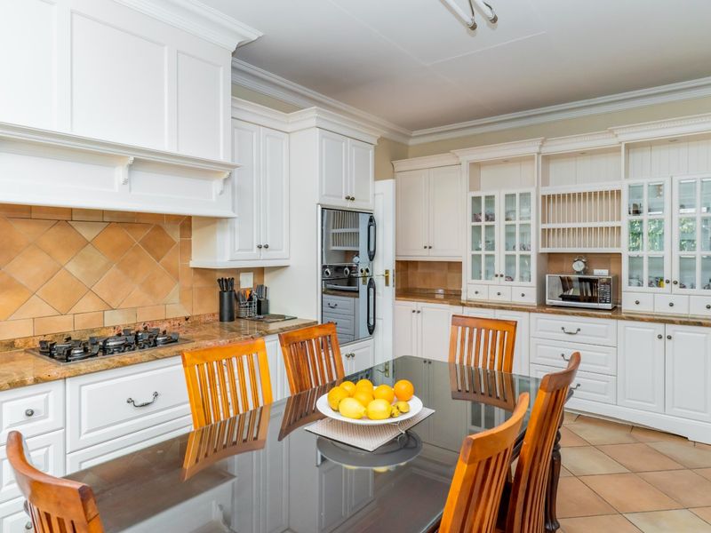 Welcome to a Masterpiece. - Photo 6