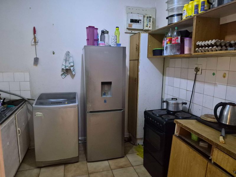 1 bedroom apartment for sale in North End - Photo 8