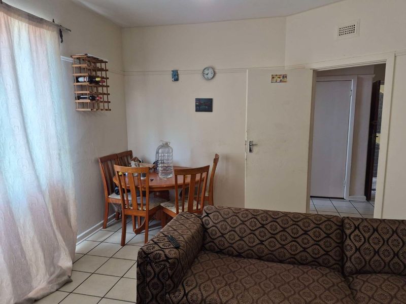 1 bedroom apartment for sale in North End - Photo 6