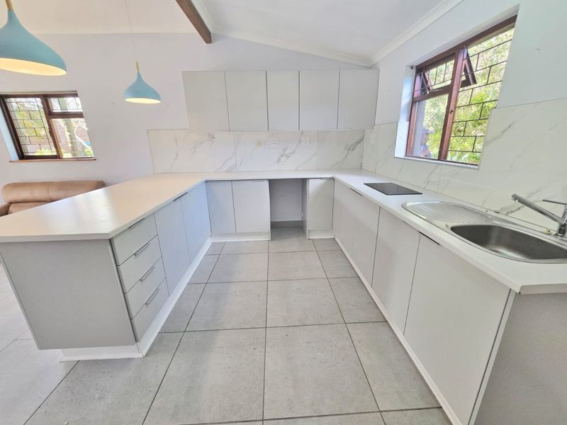 Embrace a Relaxed and Secure Retirement Lifestyle in Tranquil Hoekwil, Wilderness - Photo 5