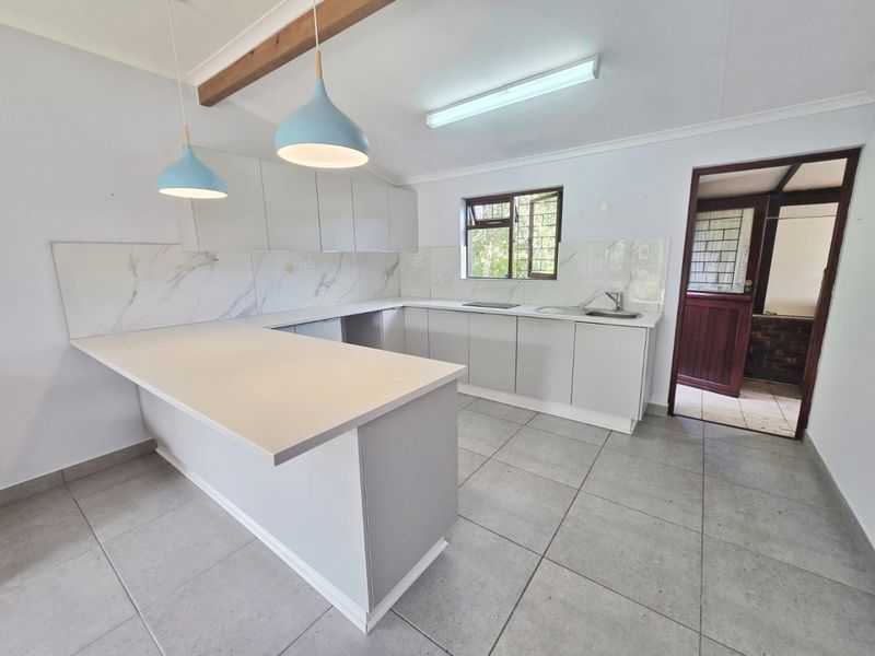 Embrace a Relaxed and Secure Retirement Lifestyle in Tranquil Hoekwil, Wilderness - Photo 8