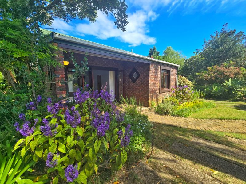 Embrace a Relaxed and Secure Retirement Lifestyle in Tranquil Hoekwil, Wilderness - Photo 1