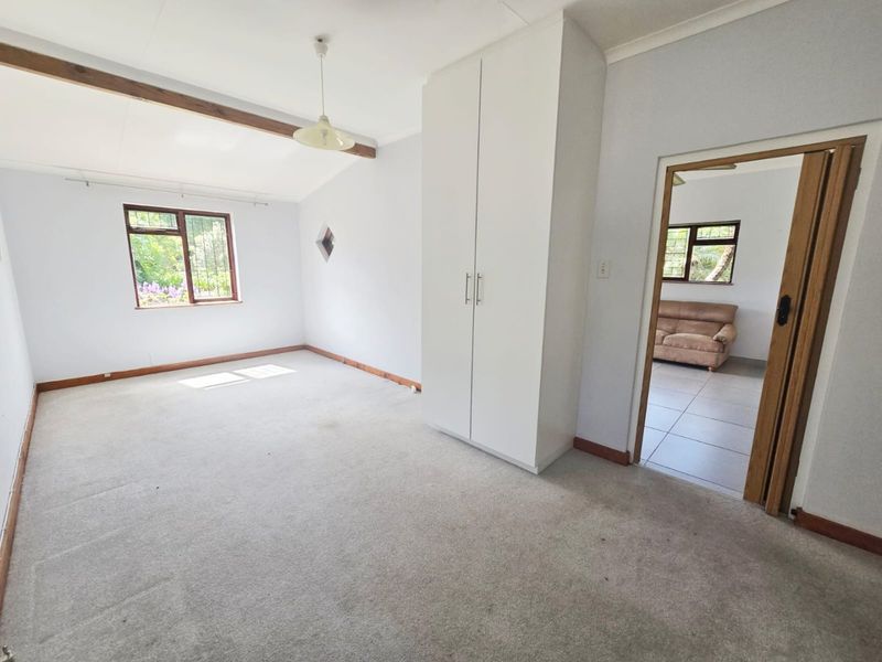 Embrace a Relaxed and Secure Retirement Lifestyle in Tranquil Hoekwil, Wilderness - Photo 10