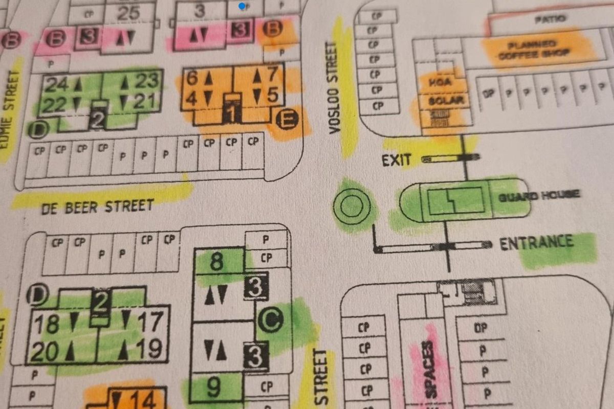 2 Loose Standing Units -  Double storey  - Photo 5