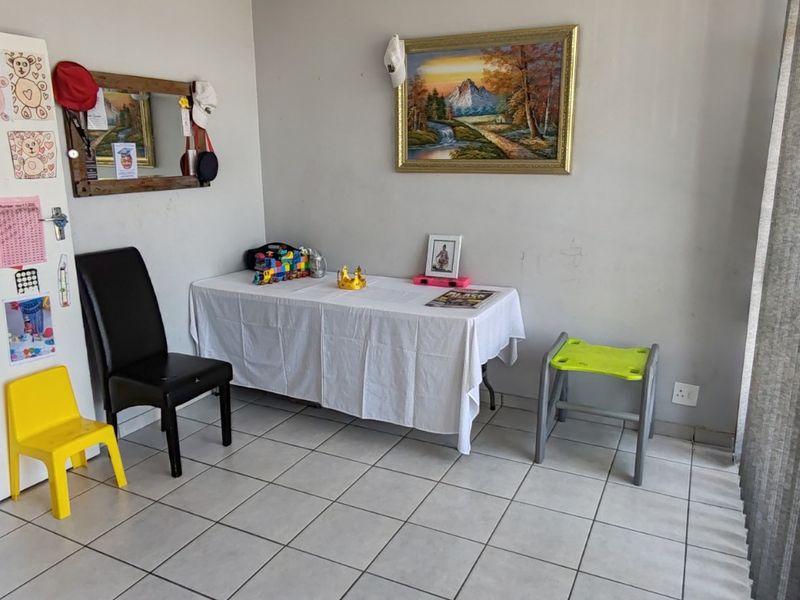 Modern Townhouse with Stylish and Functional Living - Photo 6