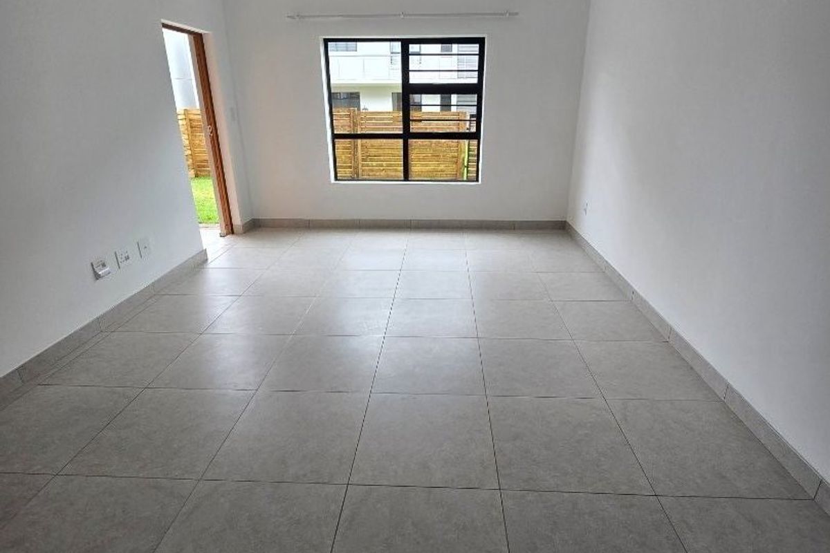 2bed1bath Ground floor with private garden - Photo 2