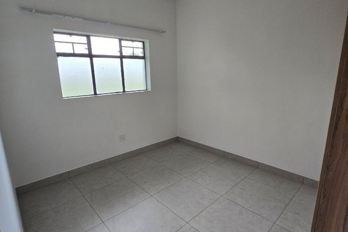 2bed1bath Ground floor with private garden - Photo 5