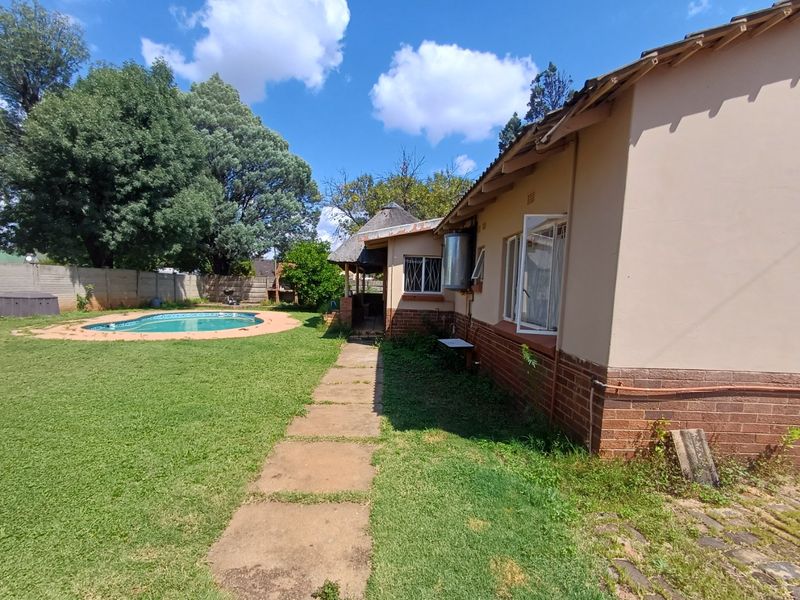 3 Bedroom house for sale in Stilfontein - Photo 5