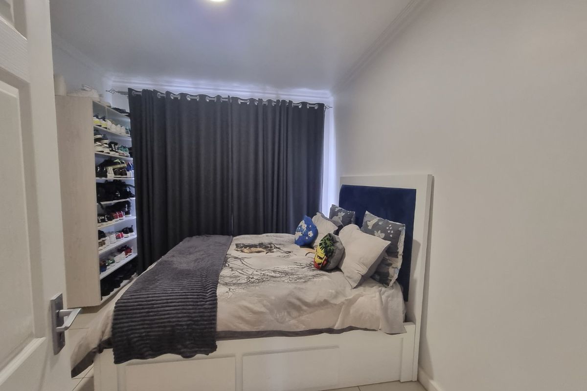 Stunning North-Facing  Modern Spacious Town House, 4 Bedrooms 3 Bathrooms Staff Quarters Pet Friendly Garden - Photo 4