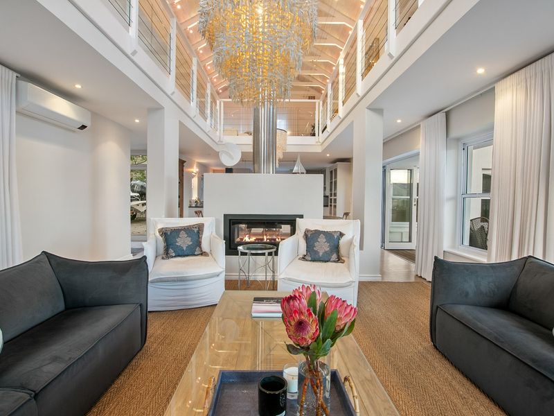 Refined Canal Residence on a Prime Deep-Water Position - Photo 7