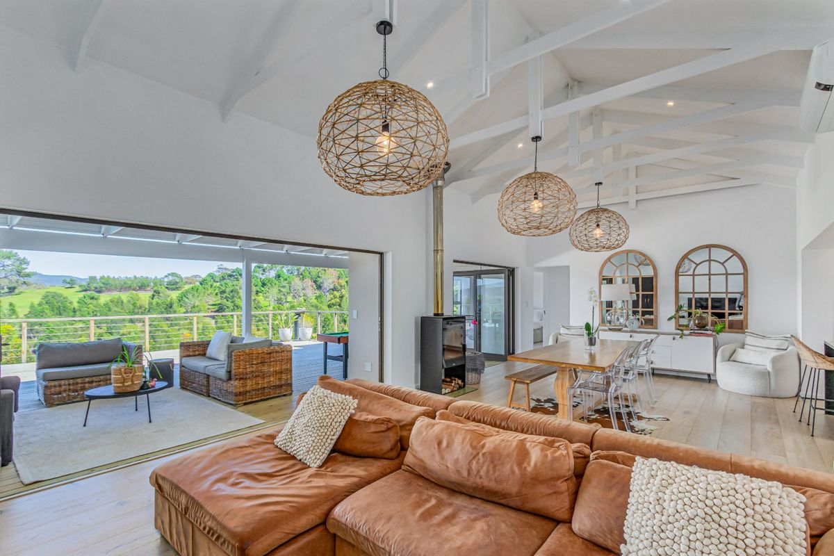 Where golden sunsets meet valley views and the Knysna Lagoon - Photo 3