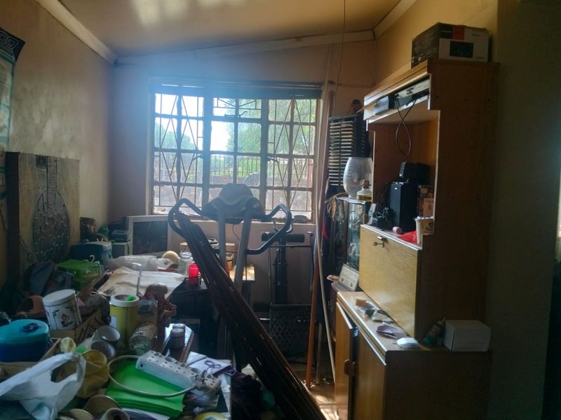 Lovely 3 bedroom family home for sale in Hilton, Bloemfontein - Photo 5