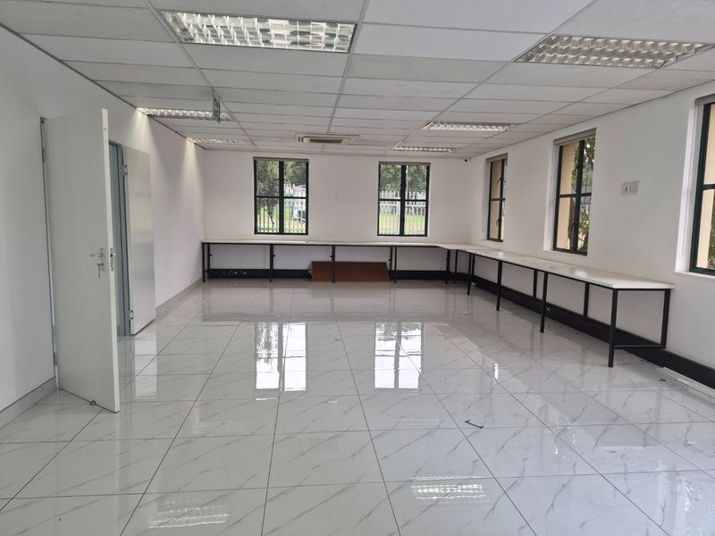 Prime Rivonia Road Opportunity – Versatile Ground Floor Space Opposite The Wedge, Minutes from Sandton CBD - Photo 8