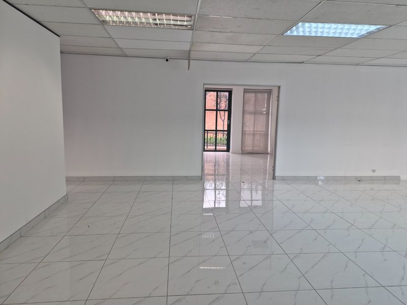 Prime Rivonia Road Opportunity – Versatile Ground Floor Space Opposite The Wedge, Minutes from Sandton CBD - Photo 6