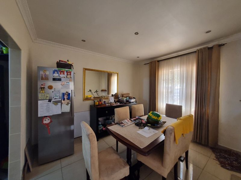 Family Home for Sale in Baker Bakerville Heights - Photo 7