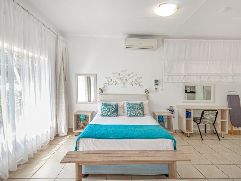 Guesthouse for Sale in Hennopspark – Prime Investment Opportunity - Photo 3