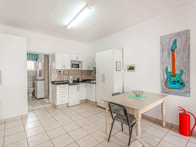 Guesthouse for Sale in Hennopspark – Prime Investment Opportunity - Photo 6