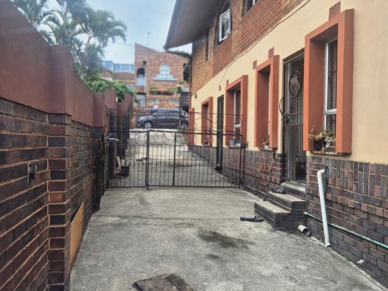 1 Bedroom Granny Cottage R3500 pm - Photo 10