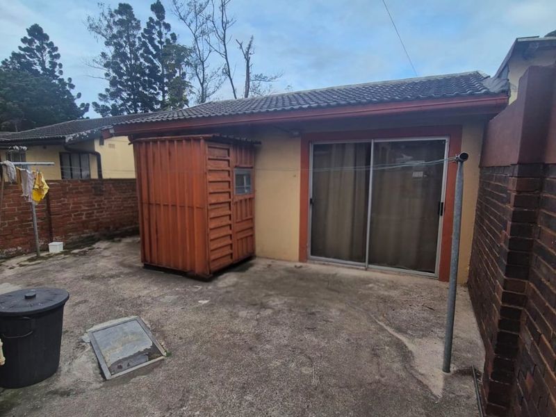 1 Bedroom Granny Cottage R3900 pm - Photo 1