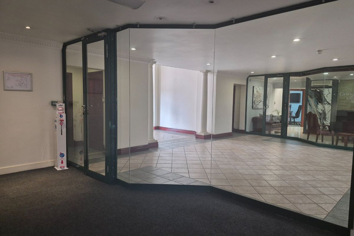 280m2 Prime Office Space Opposite The Wedge – Morningside Close Office Park - Photo 3