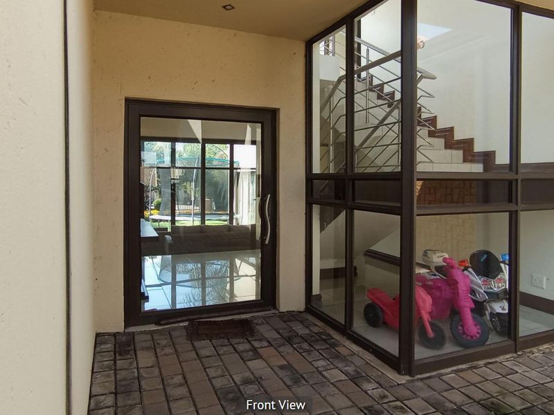 4 Bedroom House for Sale in Centurion - Photo 8