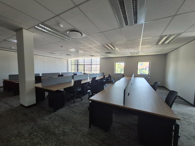 Premium A-Grade Office with Brand New Fit-Out in Rivonia CBD - Photo 7