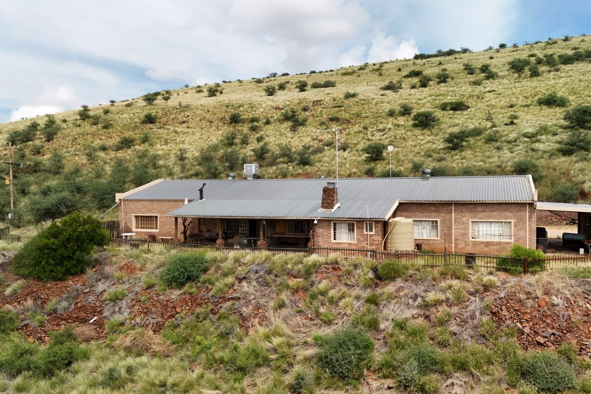 Game and Lifestyle Farm for Sale – Northern Cape - Photo 2