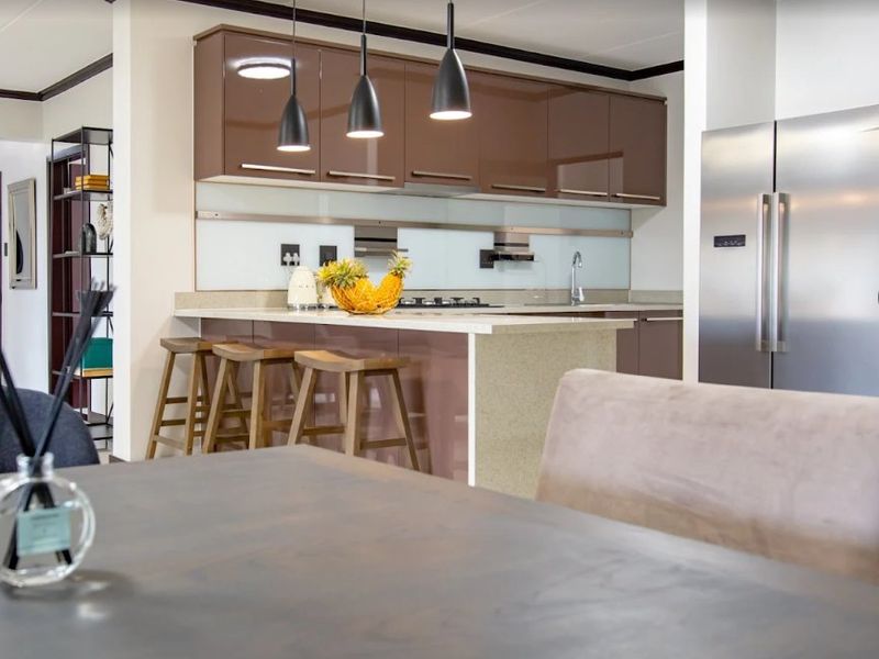 3 Bedroom Apartment in Carlswald North - Photo 5