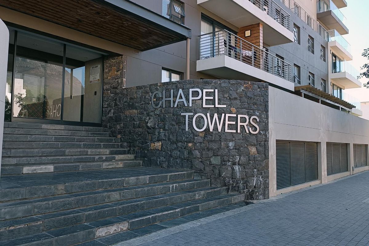 Two Bedroom Apartment in Chapel Towers - Photo 3