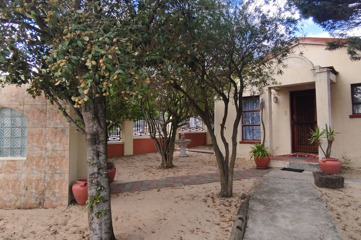 Free Standing 4 Bedroom House For Sale In Wildwoods - Photo 2