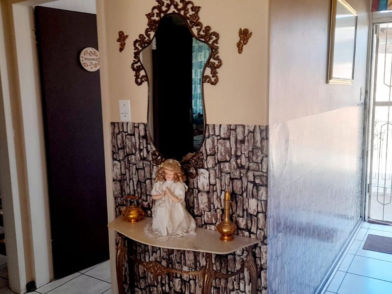 Ready to move neatness - Ground Floor apartment - Photo 2