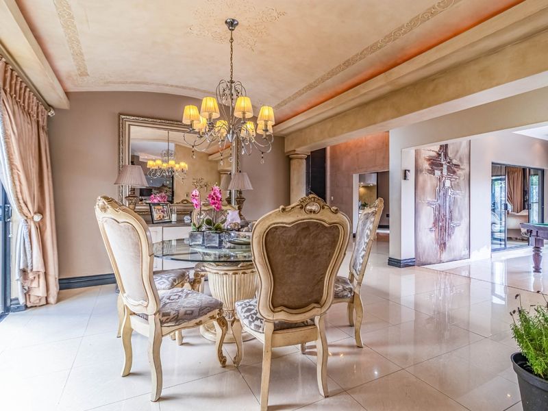 Luxury Family Home in Secure Sovereign Park Estate - Photo 6