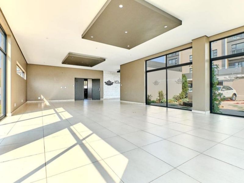 Two bedroom & 1 Bath apartment/flat  for rent in Northriding - Photo 4