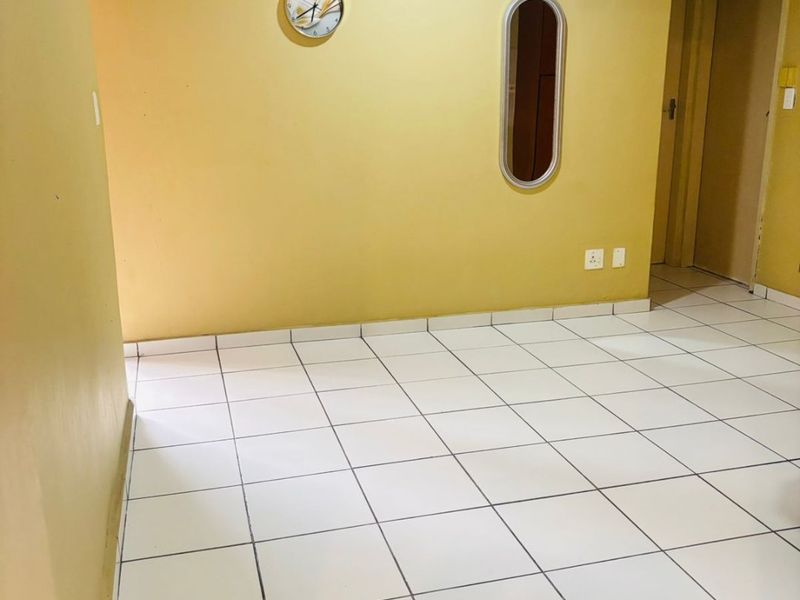 Spacious 3 Bedroom House For Rent  - Photo 6