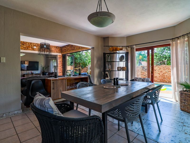 Well-Maintained Family Home in Prestigious Silver Lakes Golf Estate - Photo 6