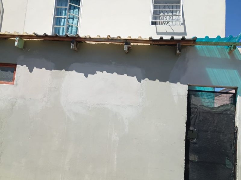 Two-bedroom apartment for sale in a charming area of Forest Village in Eerste River - Photo 2