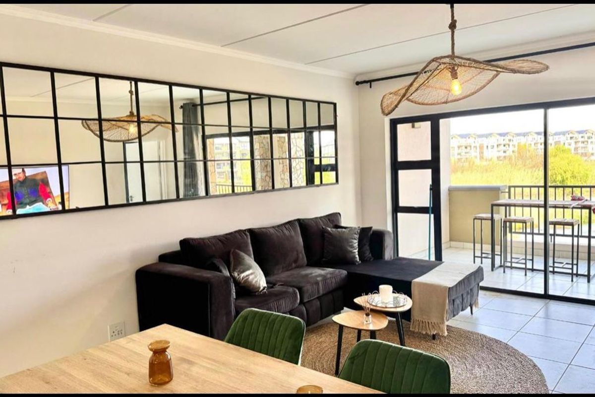 Modern 2Bedroom Furnished Apartment with Lake Views Kikuyu Waterfall, Midrand - Photo 2