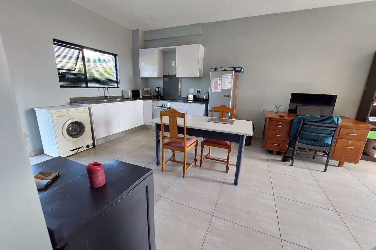 2 Bedroom 80m2 Ground Floor Apartment in Secure Estate - Photo 3