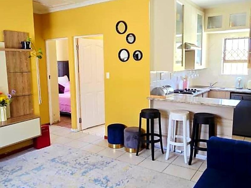 4 Bedroom House for Sale in Haven Hills - Photo 4