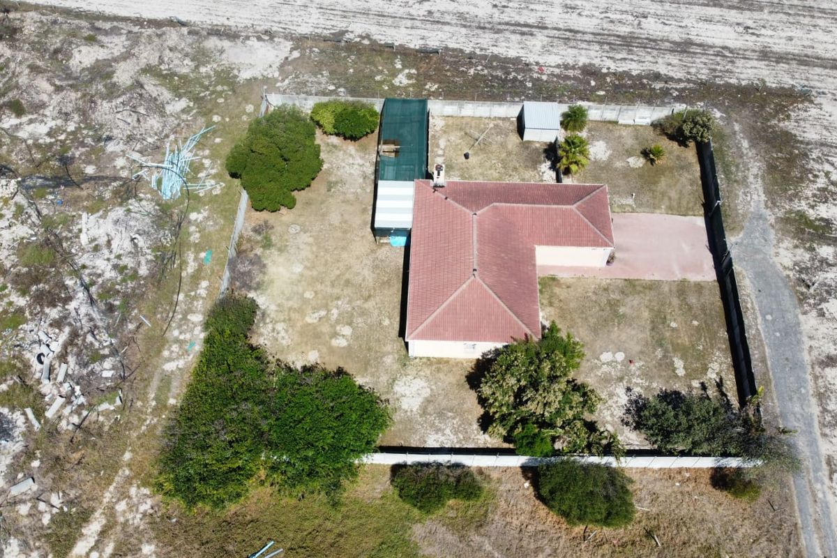 HIGH-EXPOSURE PROPERTY ON STRANDFONTEIN MAIN ROAD | 41,930 SQM | AGRICUTURAL BUSINESS & INVESTMENT OPPORTUNITY for R3 990 000 (EX VAT) - Photo 4