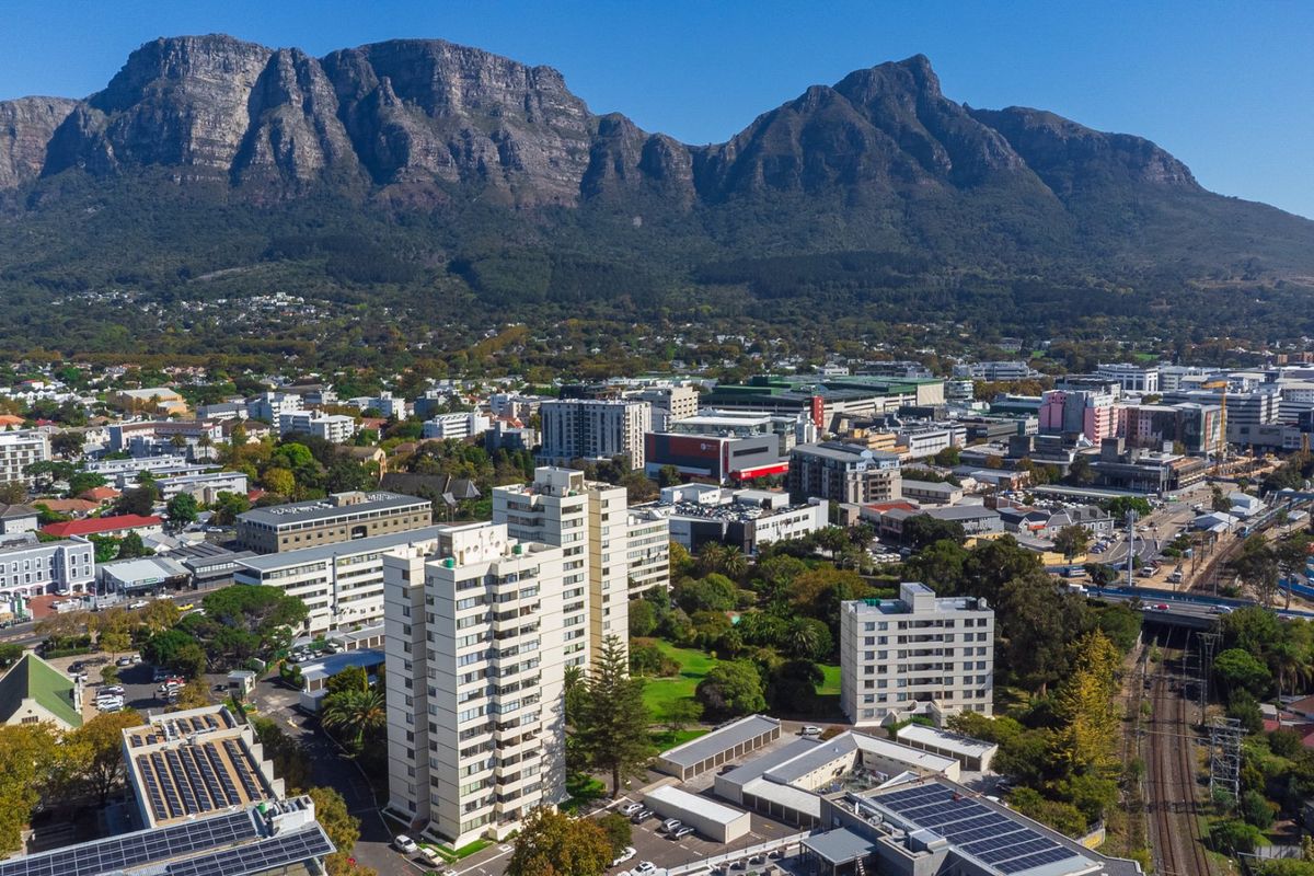 Rare Ground-Floor Living in Marlborough Park | Claremont Upper - Photo 2