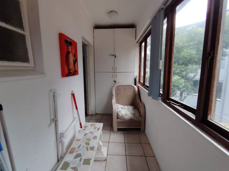 1 Bedroom Beachfront Apartment For Sale In Uvongo - Photo 10