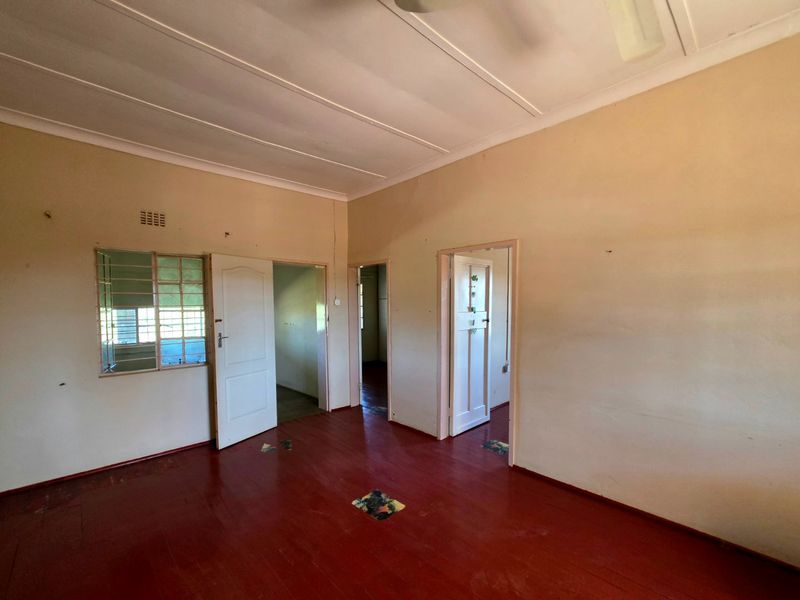 Space, Views & Potential – 18ha Smallholding with Two Dwellings - Photo 7