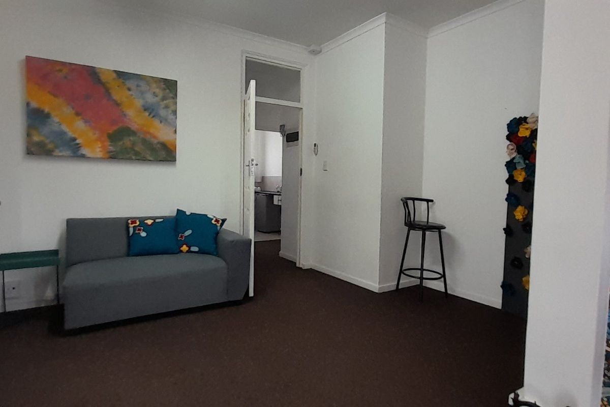 80m2 Office Space - Photo 2