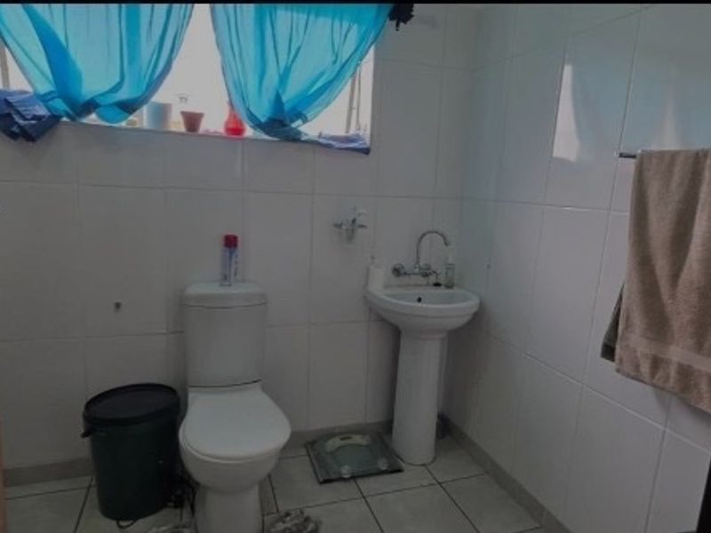 Lovely Newly Renovated 3-Bedroom House  Beautiful newly renovated 3-bedroom home available to rent! This lovely property offers comfortable living in a peaceful setting and is perfect for tenants looking for space, convenience, and value.  ? Property Features: 	•	3 Spacious bedrooms 	•	Newly renovated throughout 	•	Neat and modern finishes 	•	Pet-friendly ?? 	•	Situated on a shared plot/property 	•	Water and electricity included in the rent ??? 	•	Safe, comfortable, and very neat  This charming home is ideal for a small family, couple, or working professionals looking for a lovely place to call home.  ?? A must-see rental! ?? Contact today to arrange   NEW RENTAL AVAILABLE ?? Lovely newly renovated 3-bedroom house to rent! ?? Pet-friendly ?? Shared property/plot ?? Water & electricity included ?? Neat, spacious & very comfortable  A beautiful home in a peaceful setting – don’t miss out! ?? Contact now to view - Photo 4