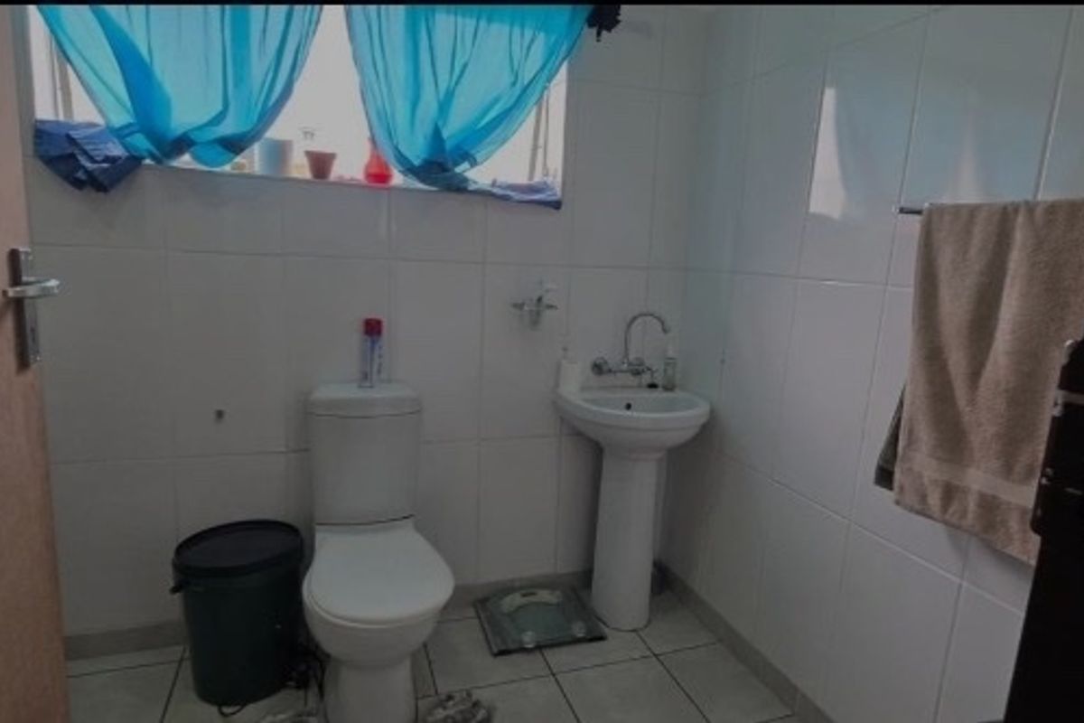 Lovely Newly Renovated 3-Bedroom House  Beautiful newly renovated 3-bedroom home available to rent! This lovely property offers comfortable living in a peaceful setting and is perfect for tenants looking for space, convenience, and value.  ? Property Features: 	•	3 Spacious bedrooms 	•	Newly renovated throughout 	•	Neat and modern finishes 	•	Pet-friendly ?? 	•	Situated on a shared plot/property 	•	Water and electricity included in the rent ??? 	•	Safe, comfortable, and very neat  This charming home is ideal for a small family, couple, or working professionals looking for a lovely place to call home.  ?? A must-see rental! ?? Contact today to arrange   NEW RENTAL AVAILABLE ?? Lovely newly renovated 3-bedroom house to rent! ?? Pet-friendly ?? Shared property/plot ?? Water & electricity included ?? Neat, spacious & very comfortable  A beautiful home in a peaceful setting – don’t miss out! ?? Contact now to view - Photo 4