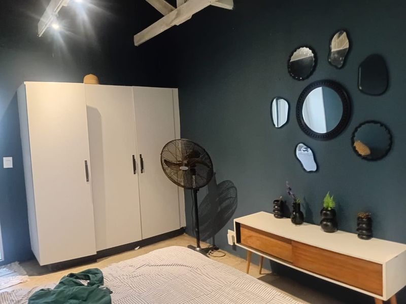 High Return 1 Bedroom investment in the heart of Maboneng - Photo 10